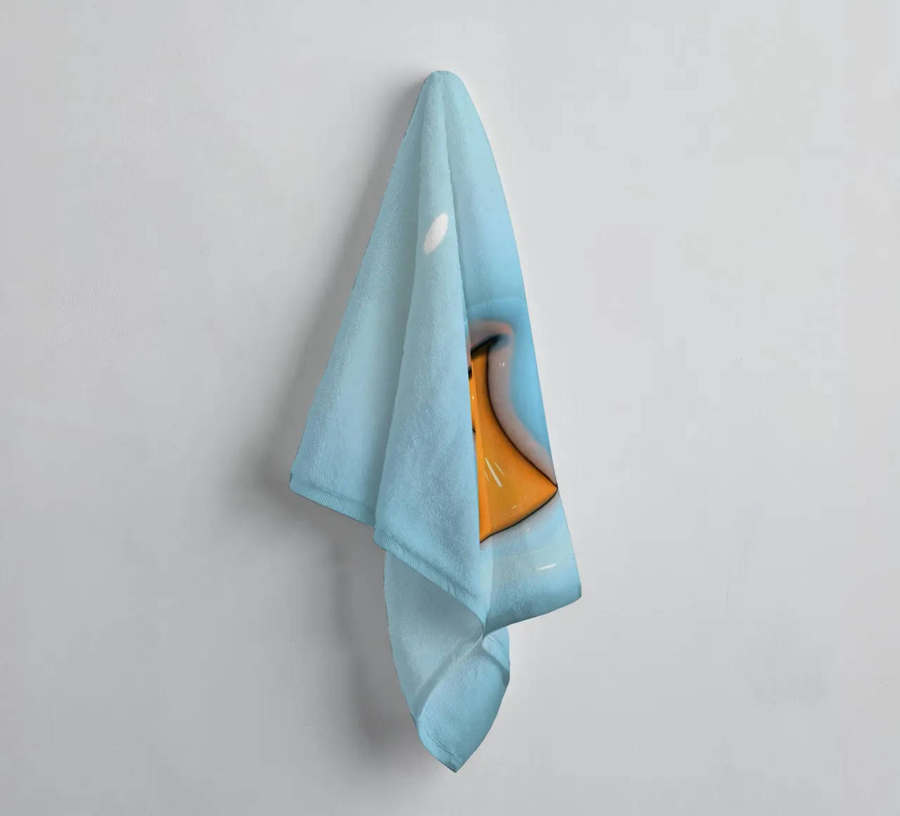 Bubblegum Inflate Initialen I Blau Handtuch von Malou-Studio