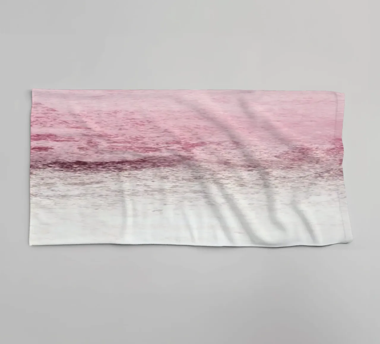 Rosa Snowdreamer asciugamano da bagno da Monika Strigel