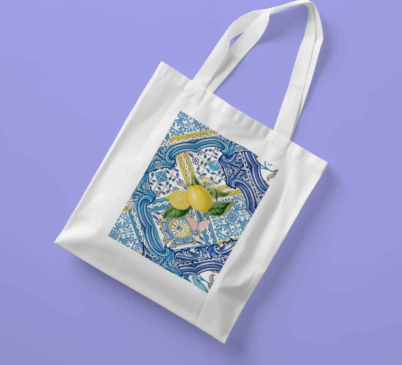 Limone, agrumi e farfalle su piastrelle blu mediterranee borsa in juta da Bloomery Decor