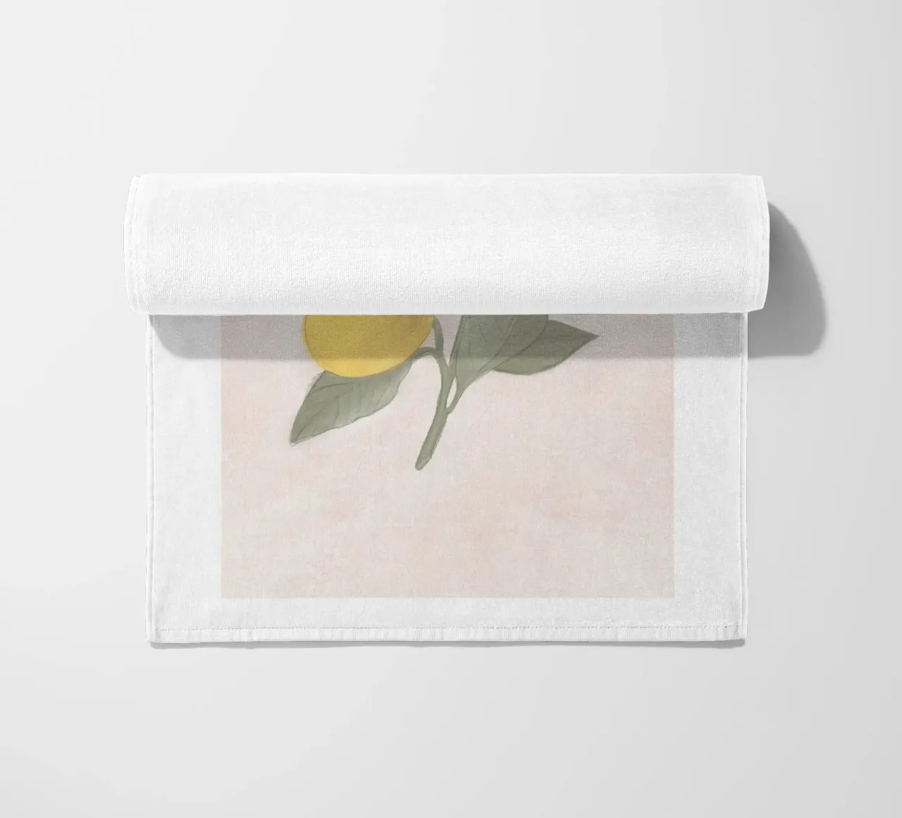 Handbemalte französische Zitrone vom Bauernmarkt Strandtuch von Bloomery Decor