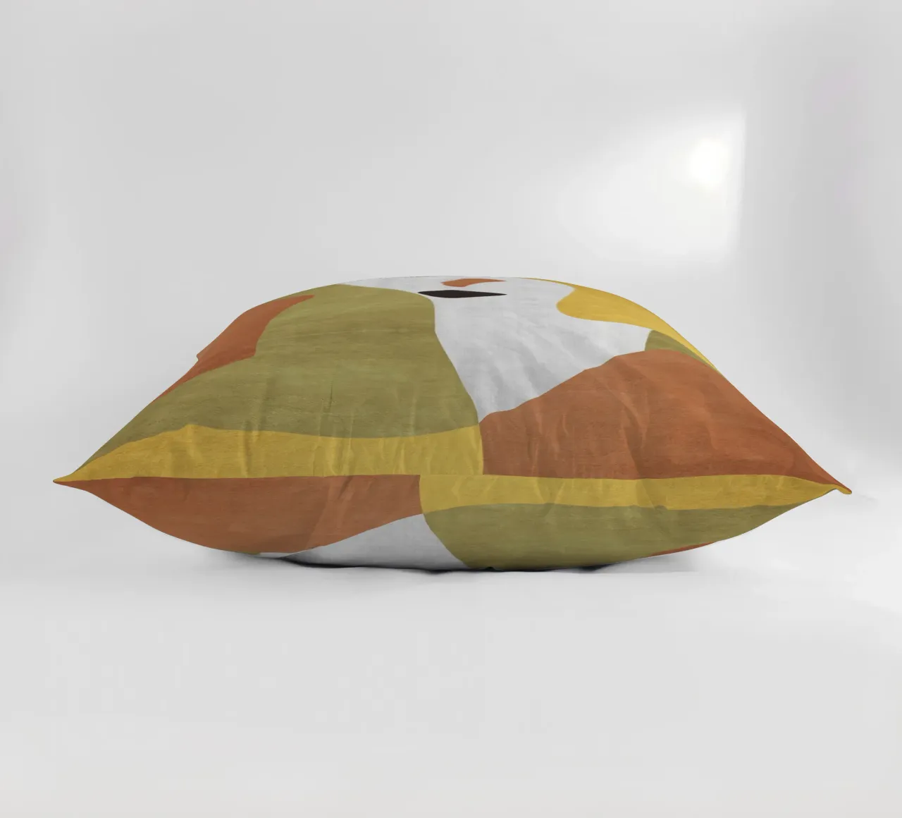 Abstract forms in earthy tones cuscino da LisaArtes