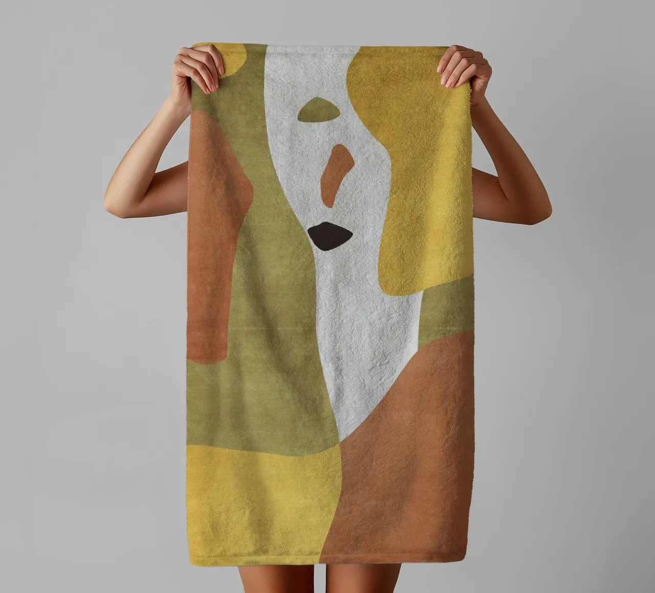 Abstract forms in earthy tones asciugamano da bagno da LisaArtes