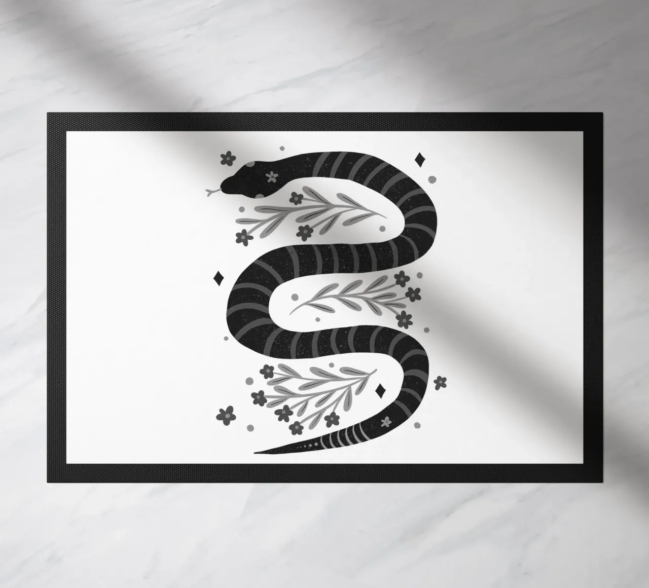 Serpente moderno - bianco e nero zerbino da Wackapacka