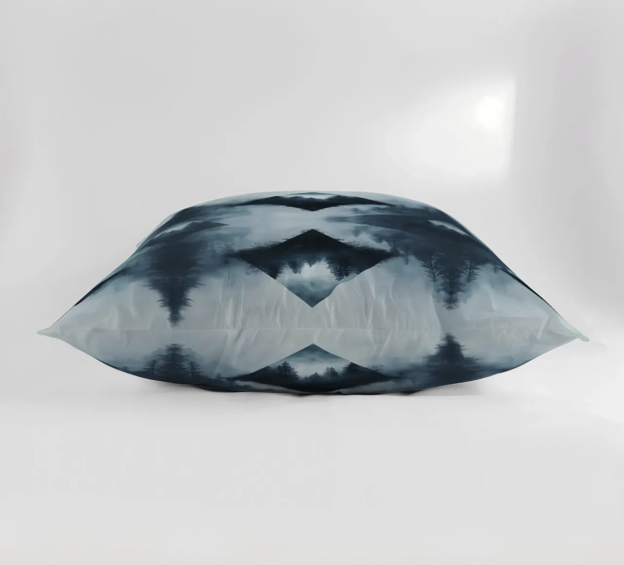 Snow emerge 3 - scatter cuscino da The Quiet Senju