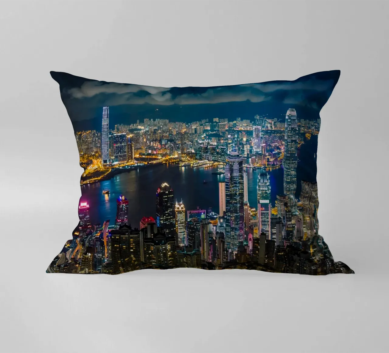 HONG KONG 10 cuscino da Tom Uhlenberg