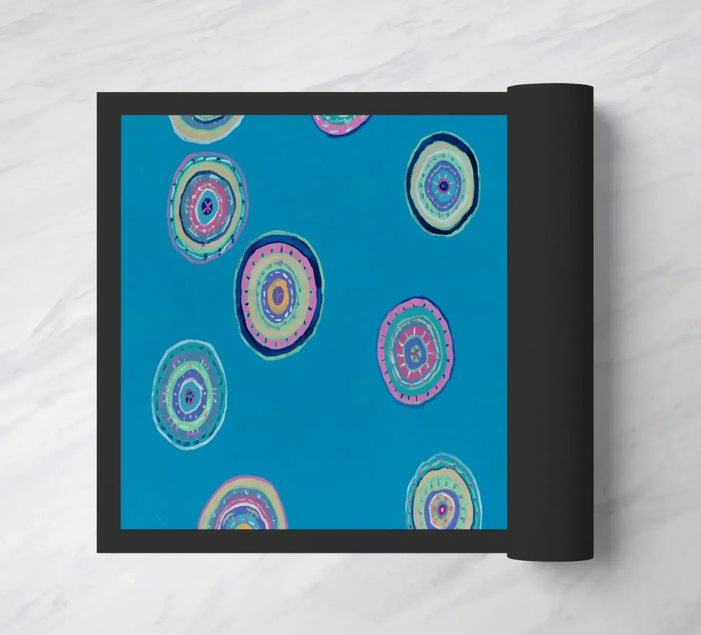 Dancing Orbs paillasson de Helen Joynson