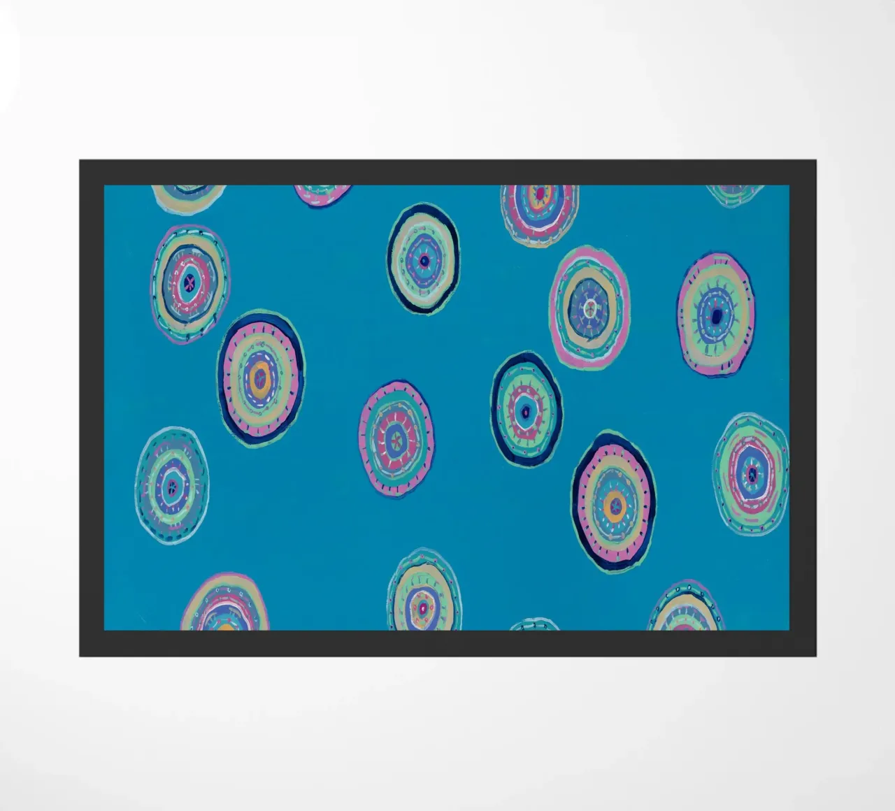 Dansende bollen deurmat van Helen Joynson