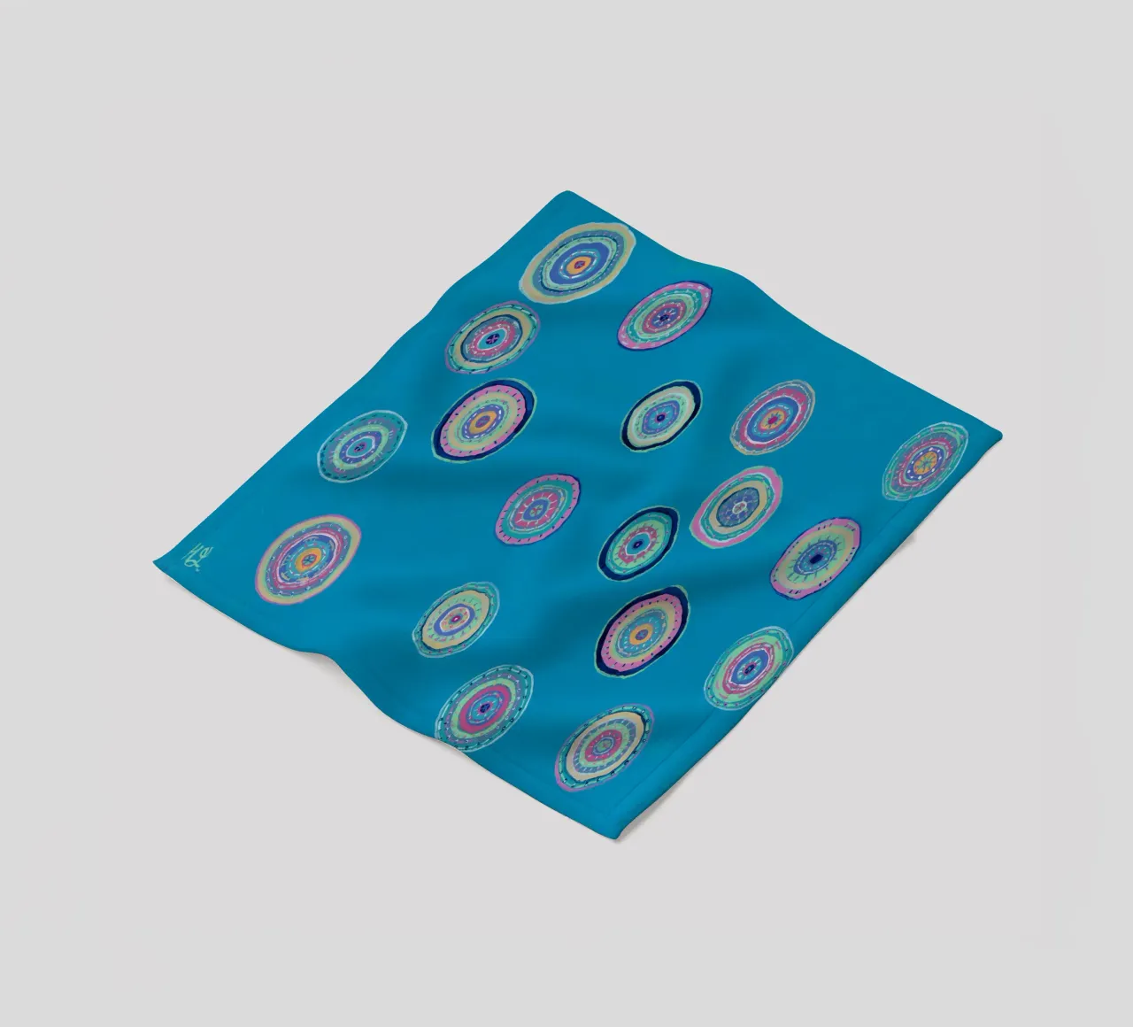 Tanzende Kugeln Fleecedecke von Helen Joynson