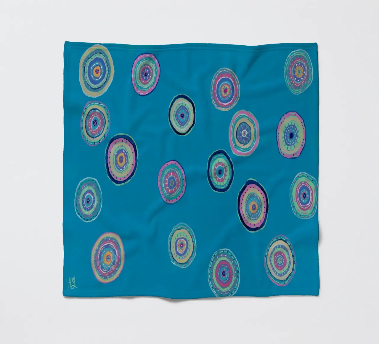 Tanzende Kugeln Fleecedecke von Helen Joynson