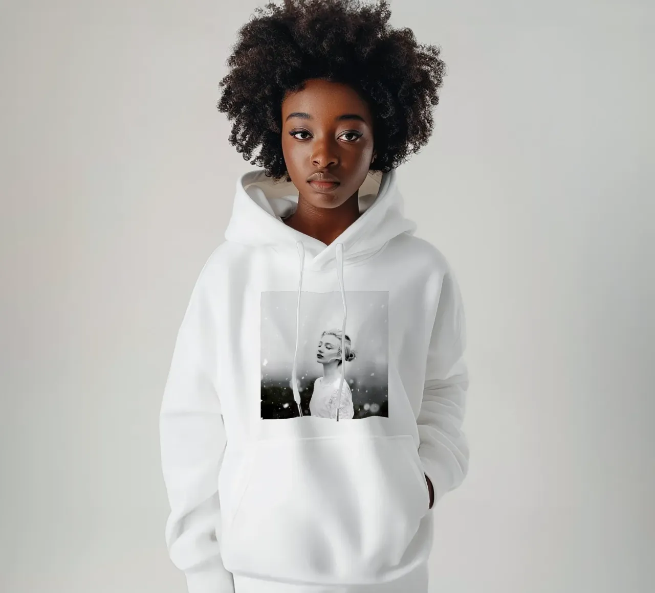 Snowing felpa con cappuccio da Jovana Rikalo