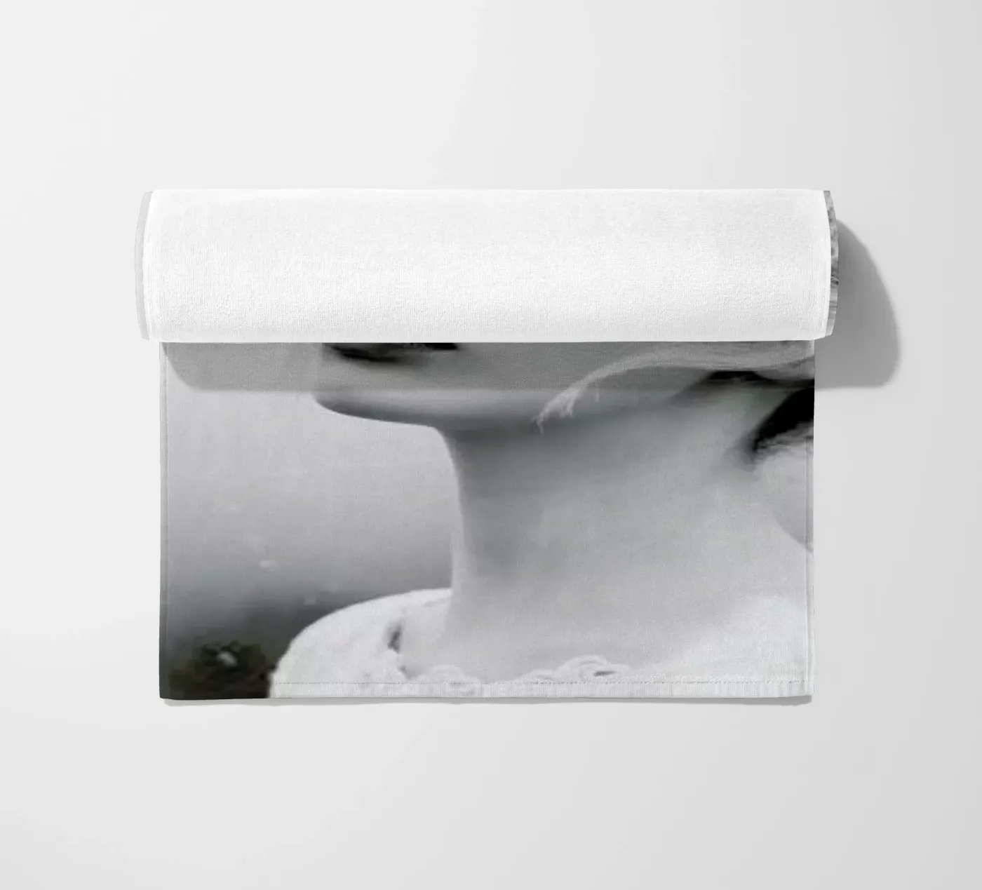 Snowing telo mare da Jovana Rikalo