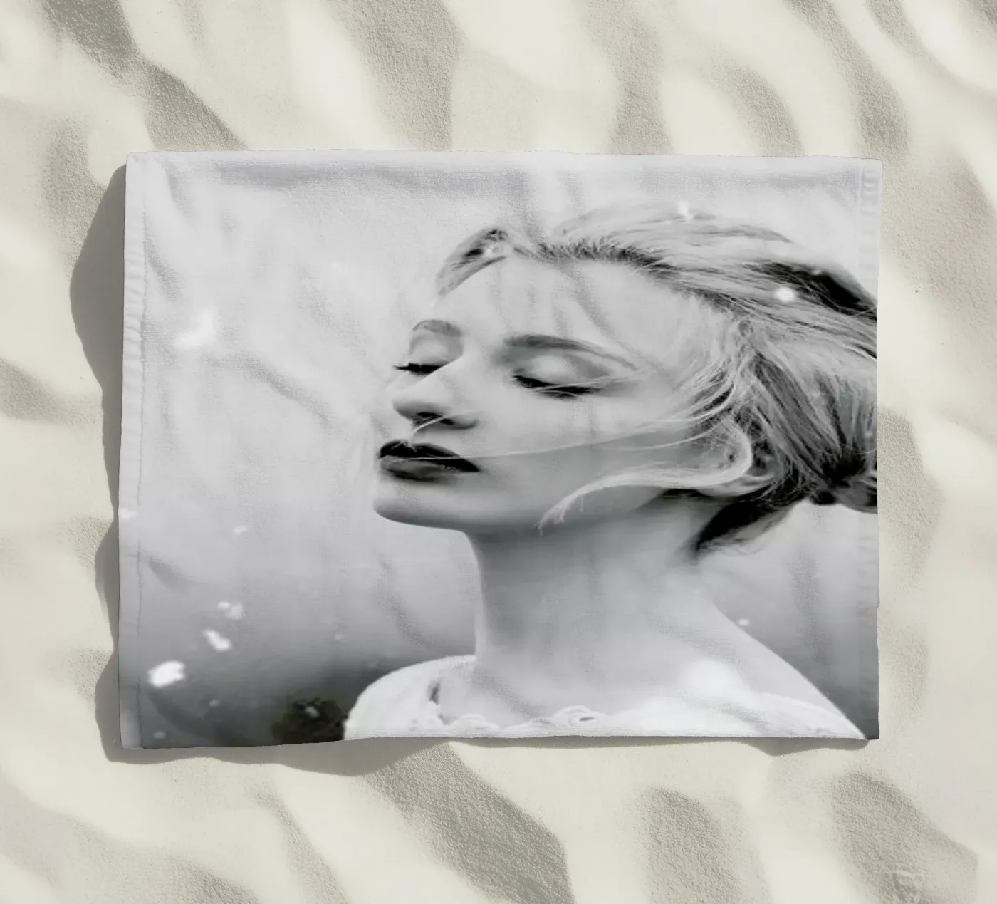 Snowing telo mare da Jovana Rikalo