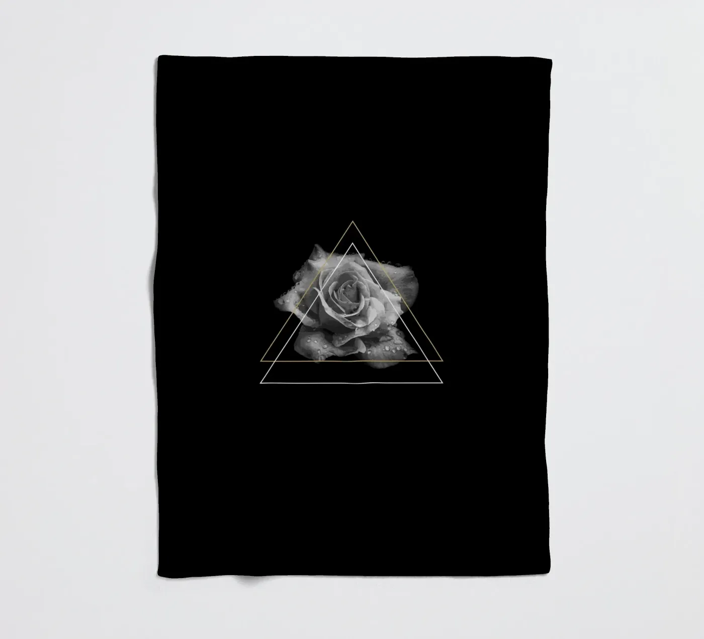 Rose coperta in pile da KHouse Studio