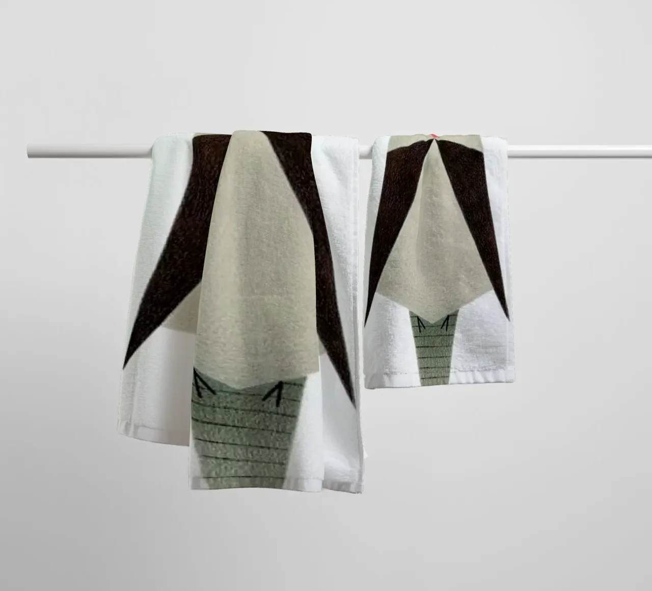 Eule #1 towel by Anna-Maren Zehnter