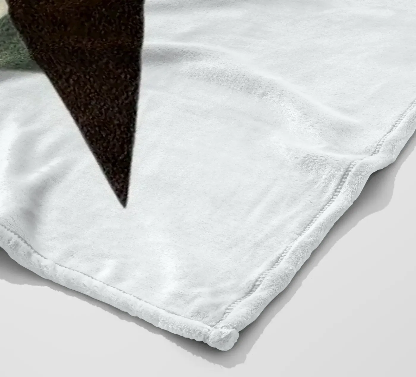 Eule #2 fleece blanket by Anna-Maren Zehnter