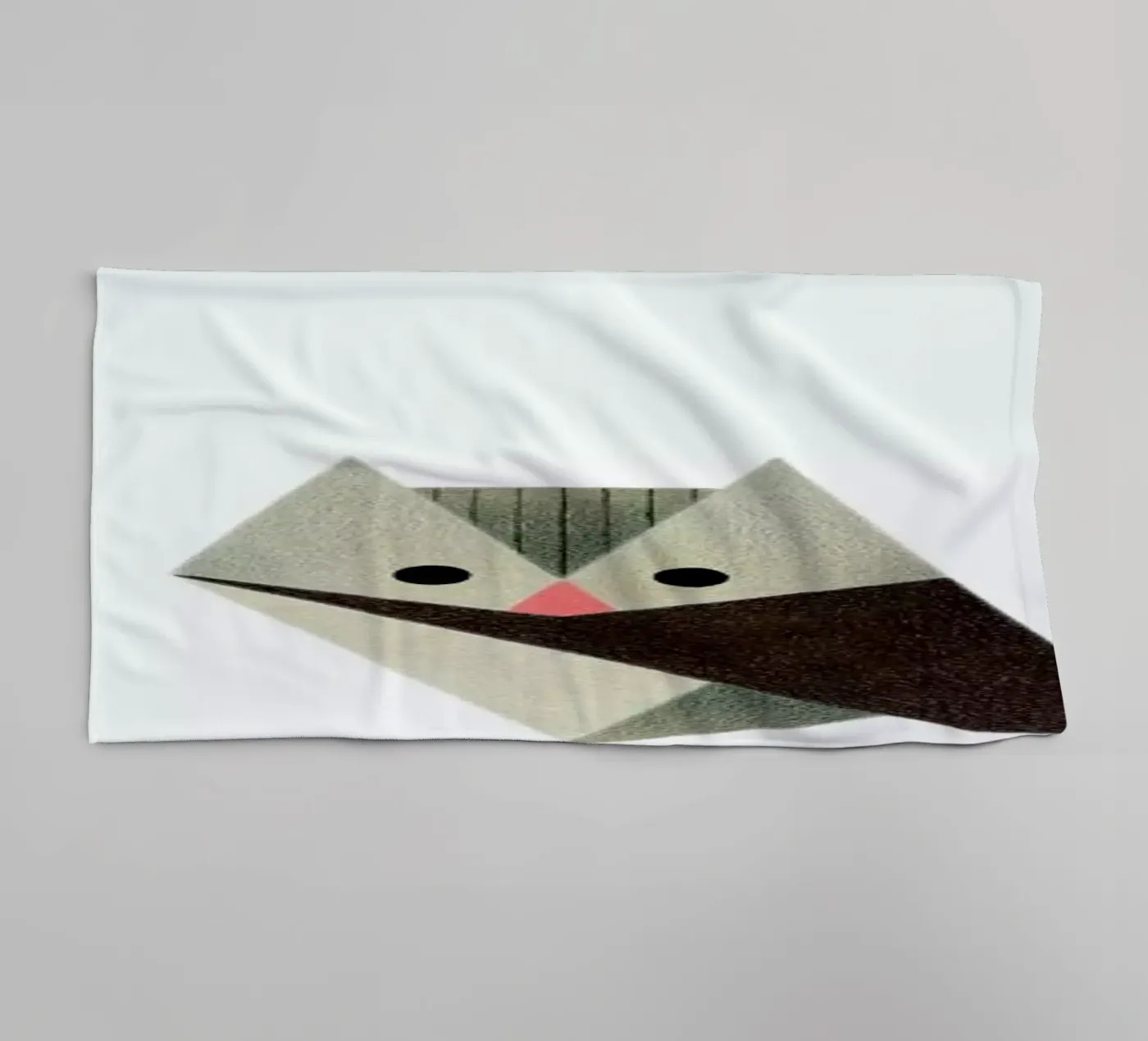 Eule #2 towel by Anna-Maren Zehnter