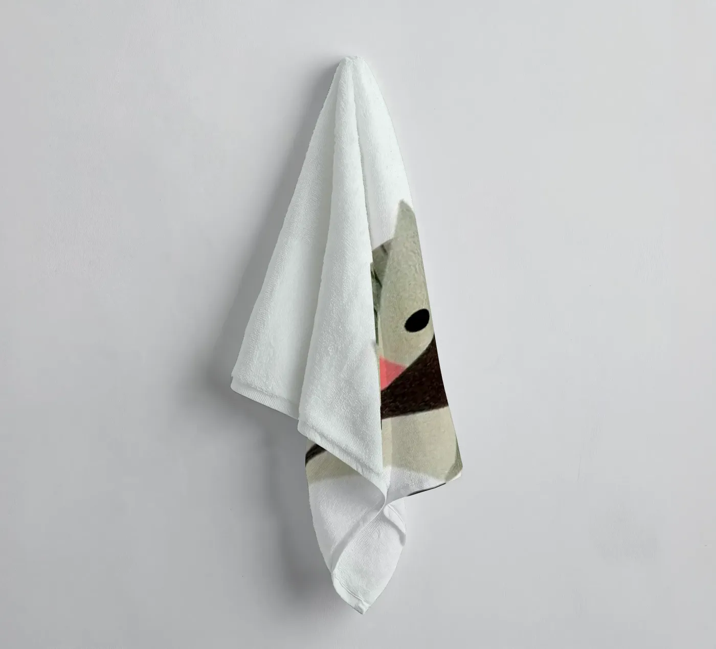 Eule #2 towel by Anna-Maren Zehnter