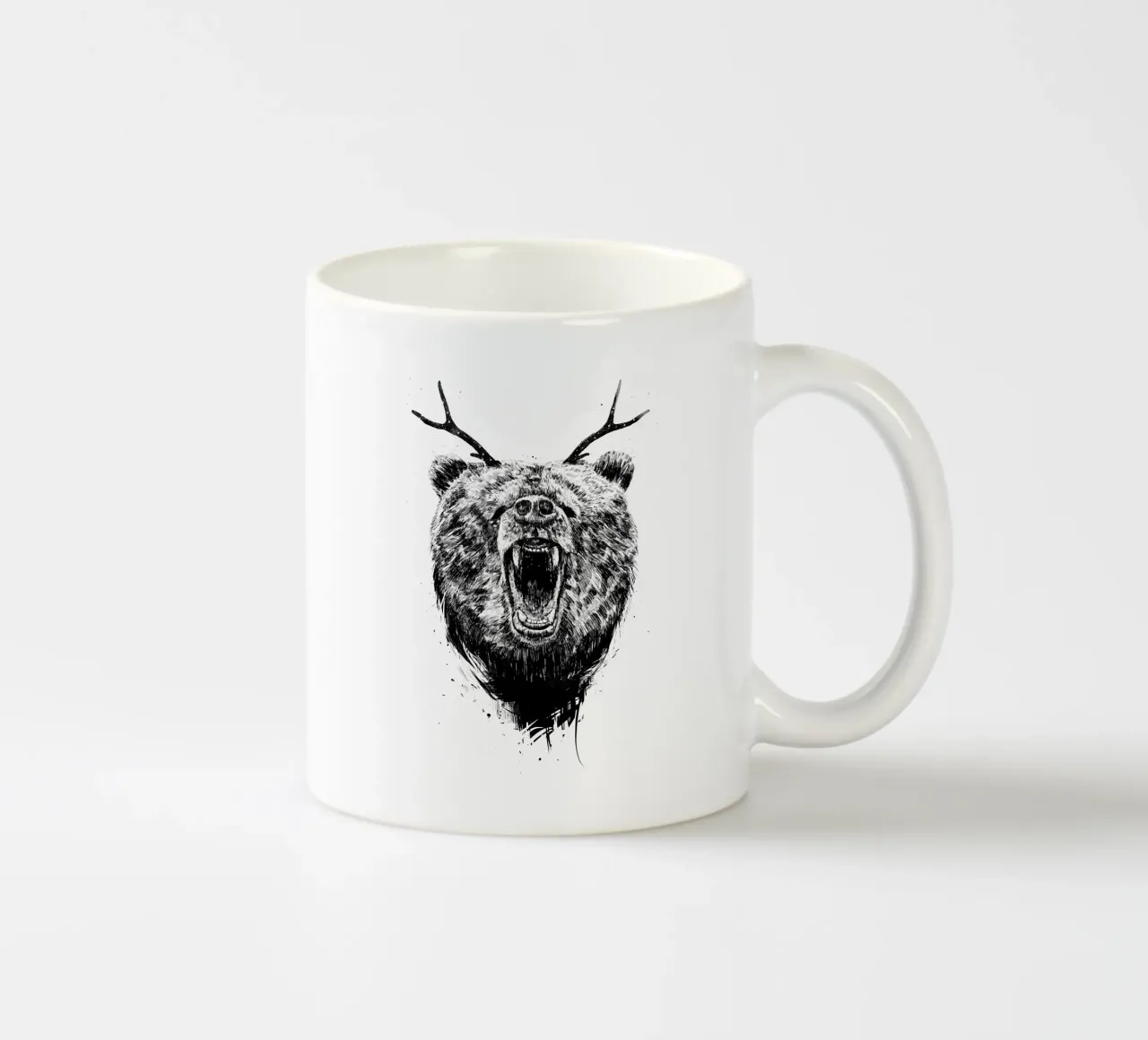 Angry Bear tazza in ceramica da Balazs Solti