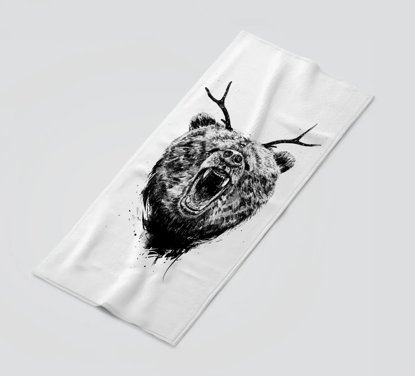 Angry Bear telo mare da Balazs Solti