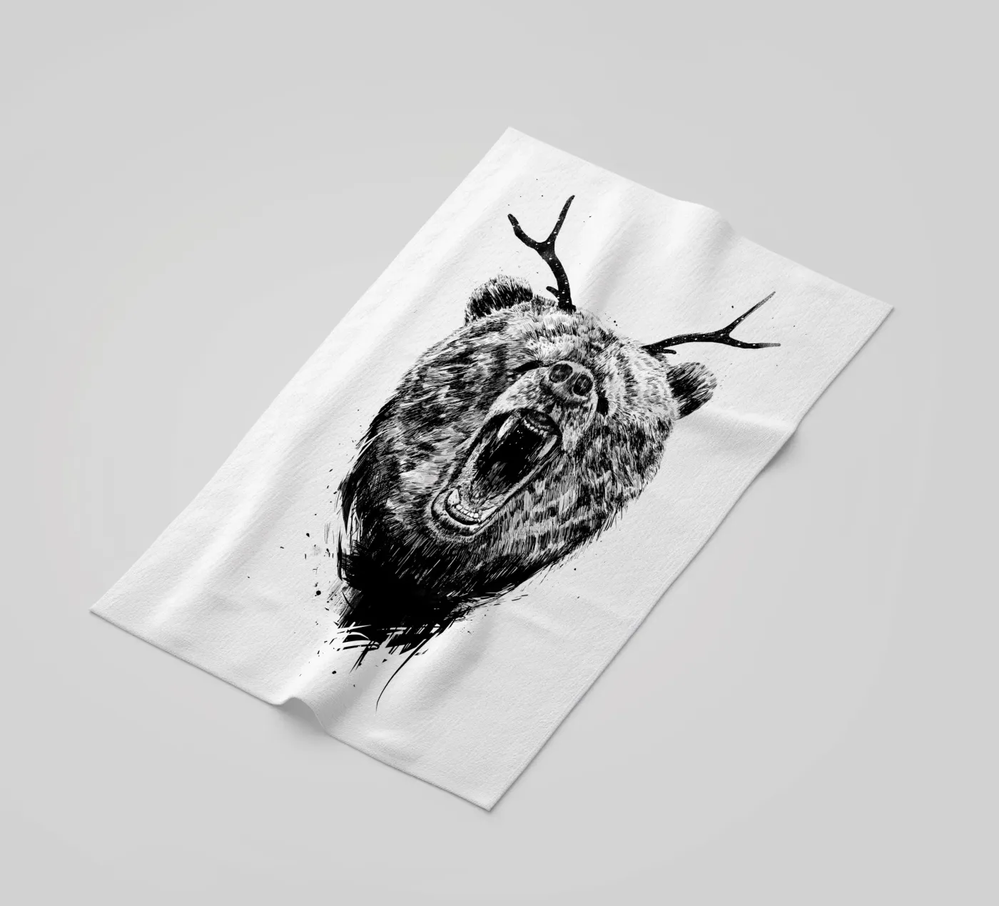 Angry Bear telo mare da Balazs Solti