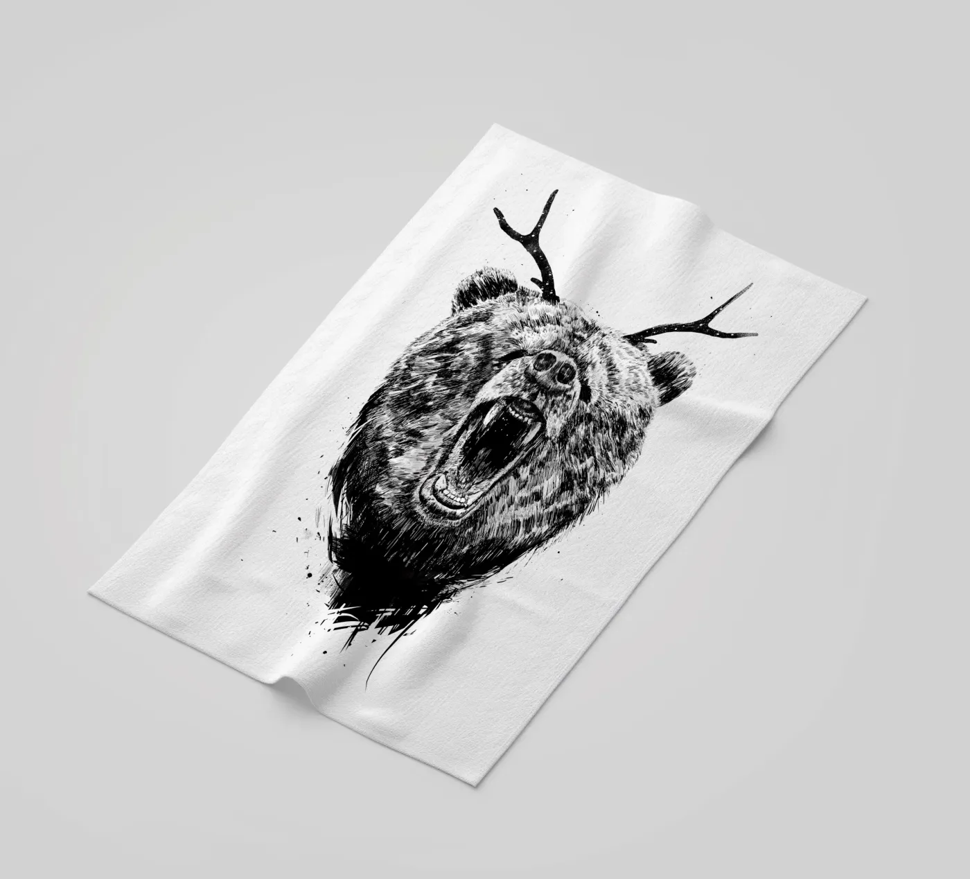 Angry Bear telo mare da Balazs Solti