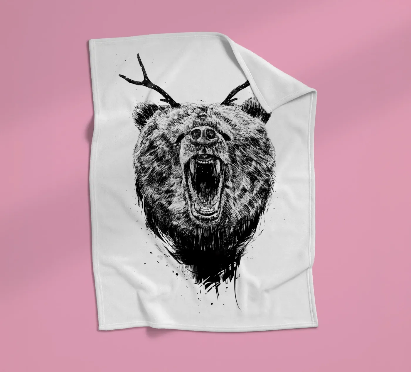 Angry Bear fleecedeken van Balazs Solti