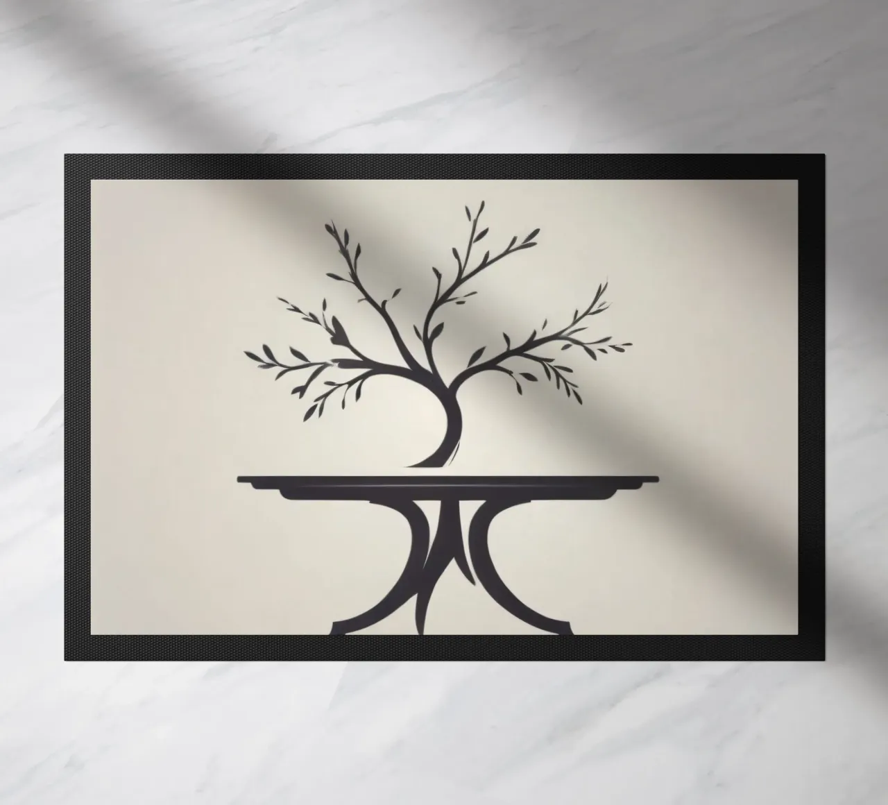Elegantes Baumdesign mit Ästen und Blättern Fußmatte von DesignDoodle