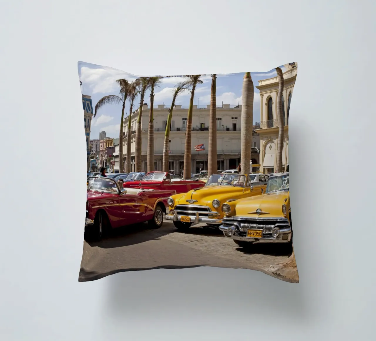 Oldtimer in Havanna cuscino da Reisefotografie - Bilder aus aller Welt