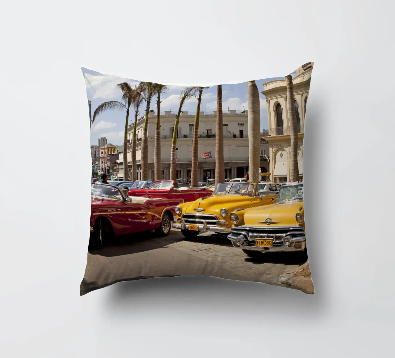 Oldtimer in Havanna cuscino da Reisefotografie - Bilder aus aller Welt