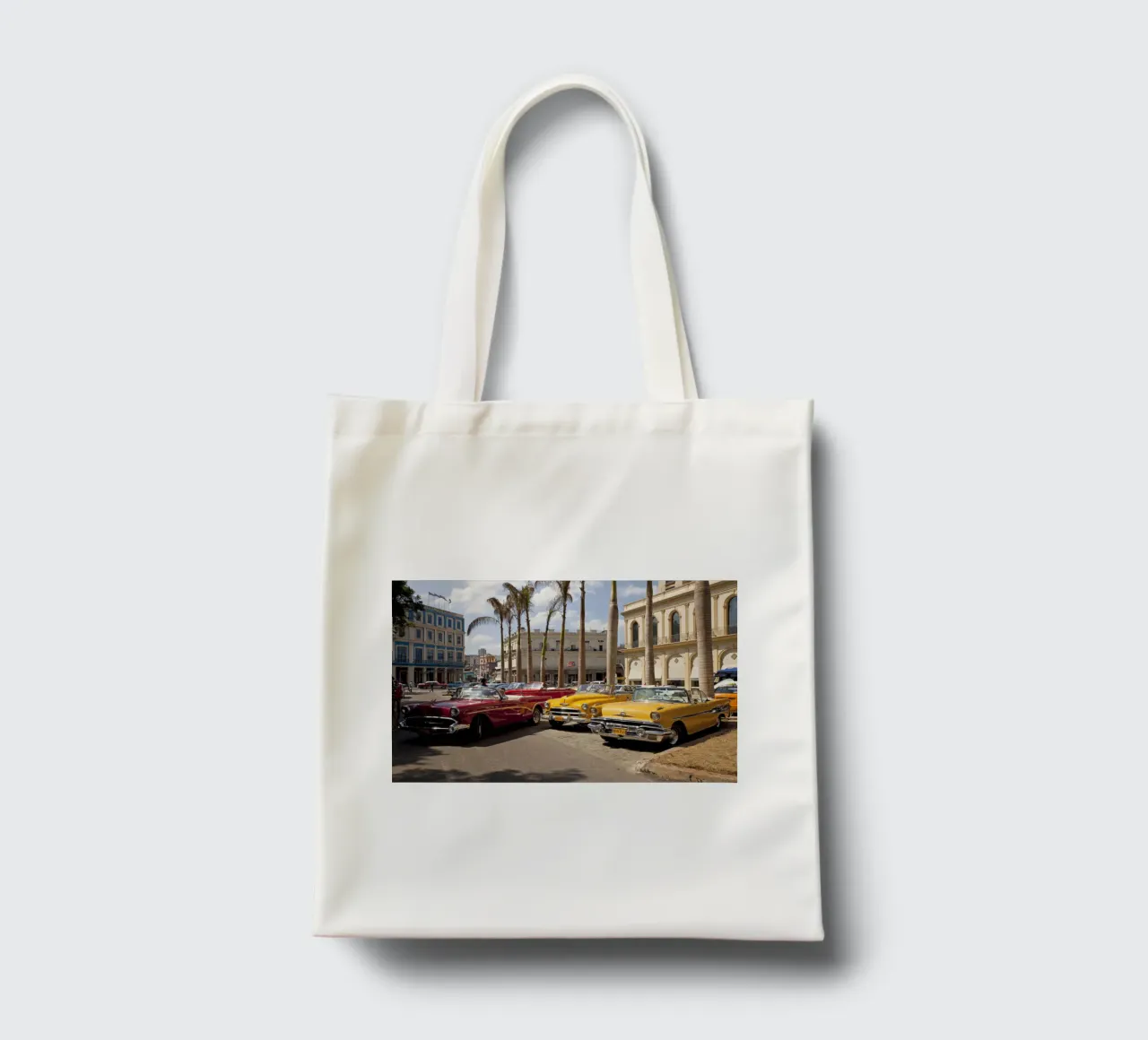 Oldtimer in Havanna borsa in juta da Reisefotografie - Bilder aus aller Welt