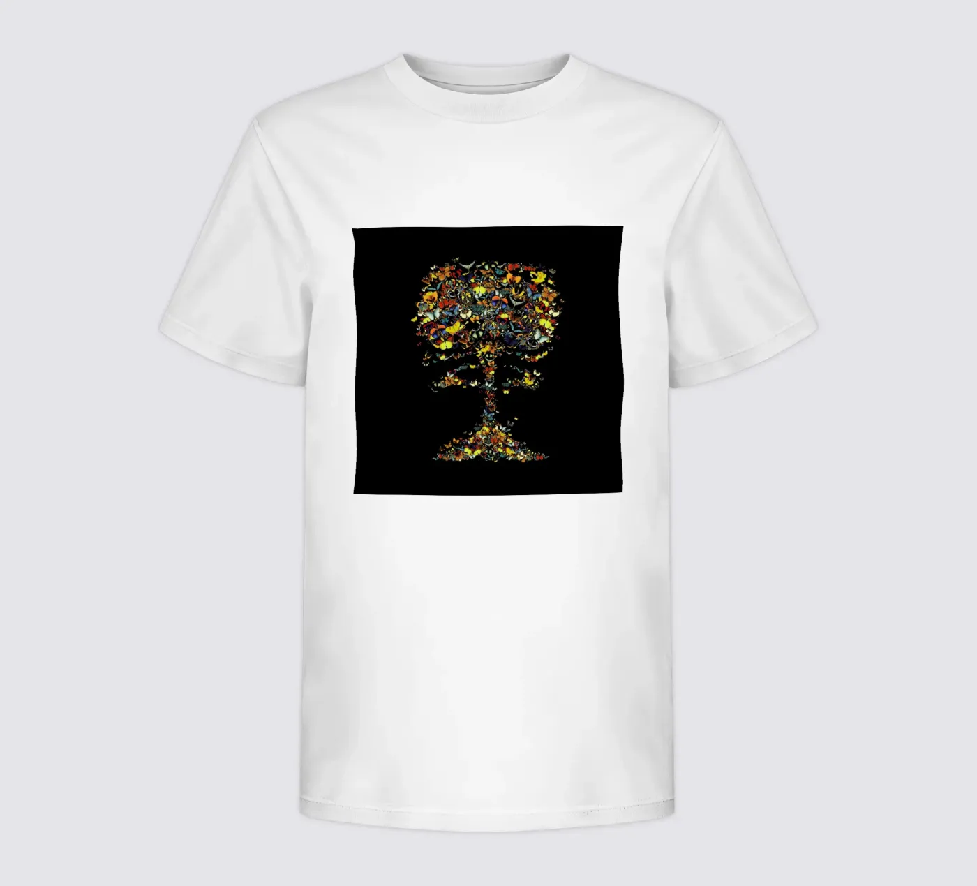 Atomic Butterfly kinder t-shirt van Tobe Fonseca