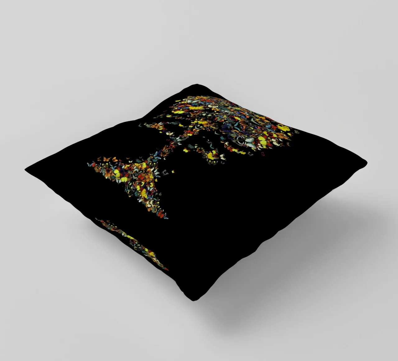 Atomic Butterfly cuscino da Tobe Fonseca