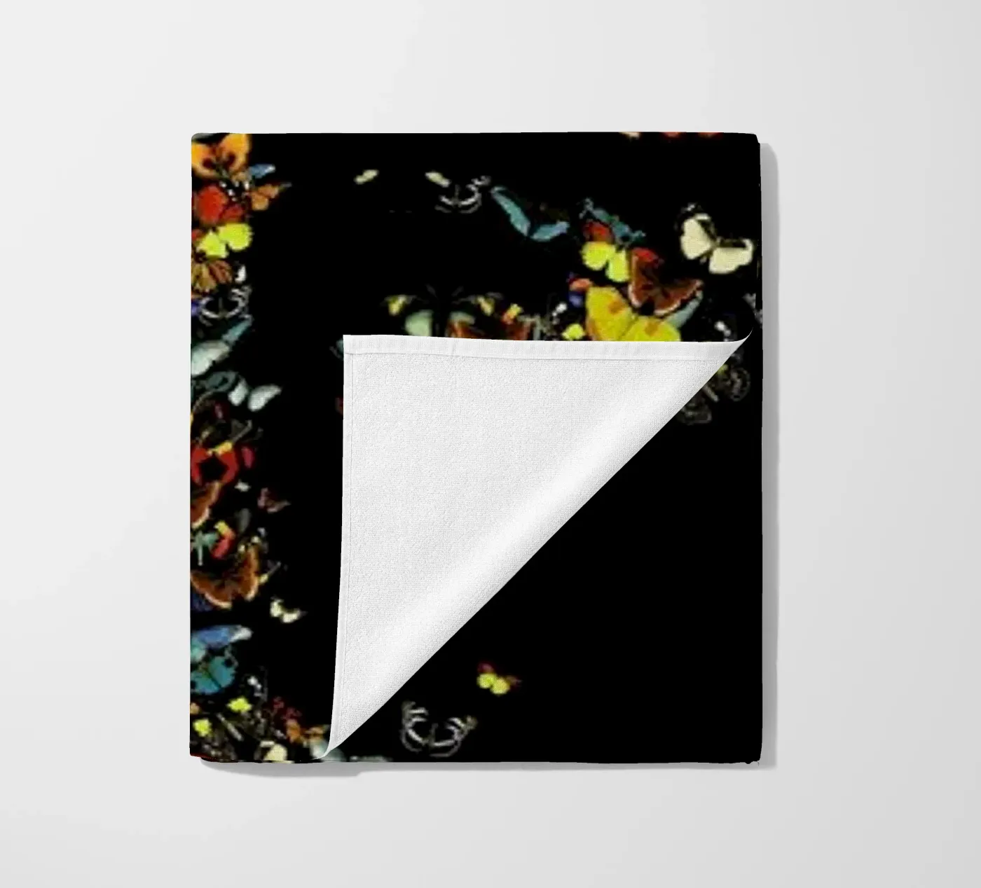 Atomic Butterfly telo mare da Tobe Fonseca