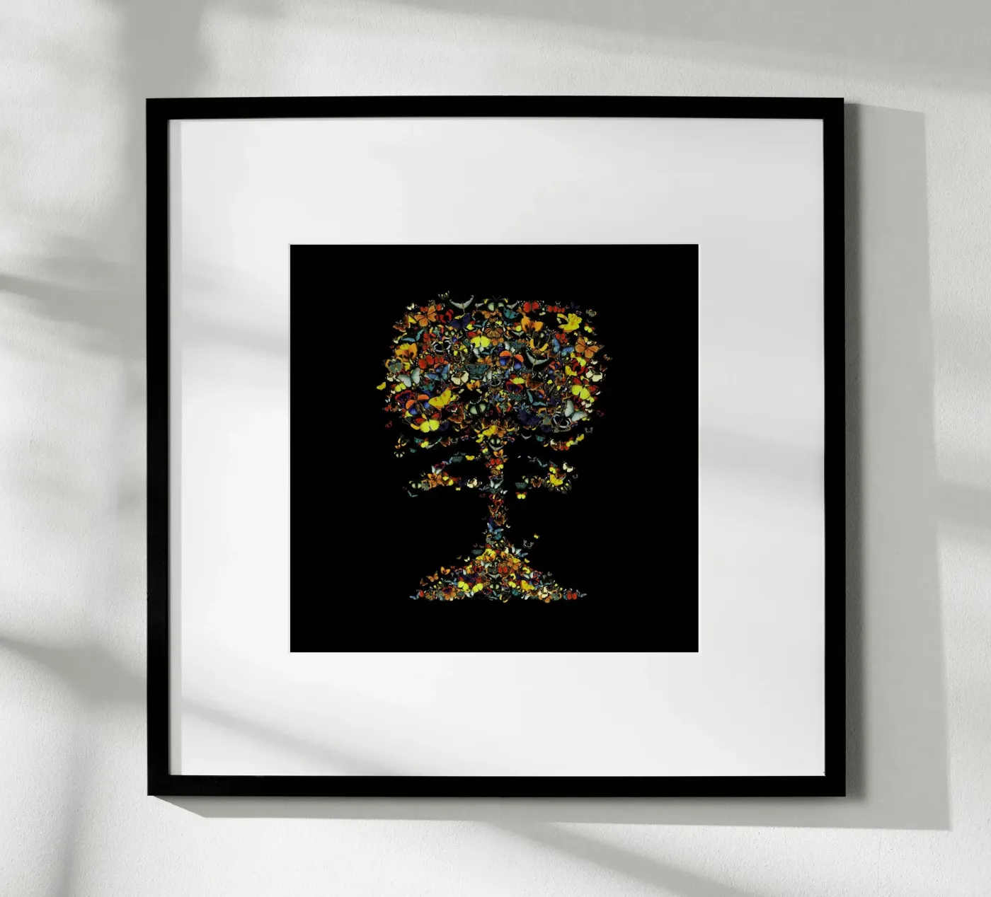 Atomic Butterfly poster da Tobe Fonseca