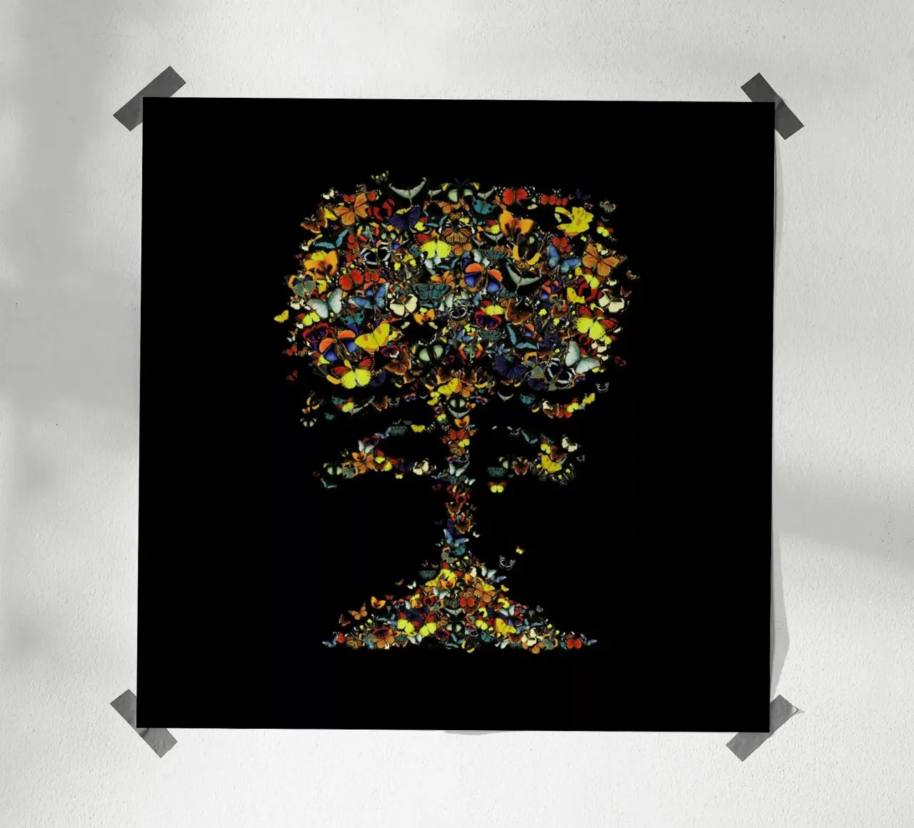 Atomic Butterfly poster da Tobe Fonseca