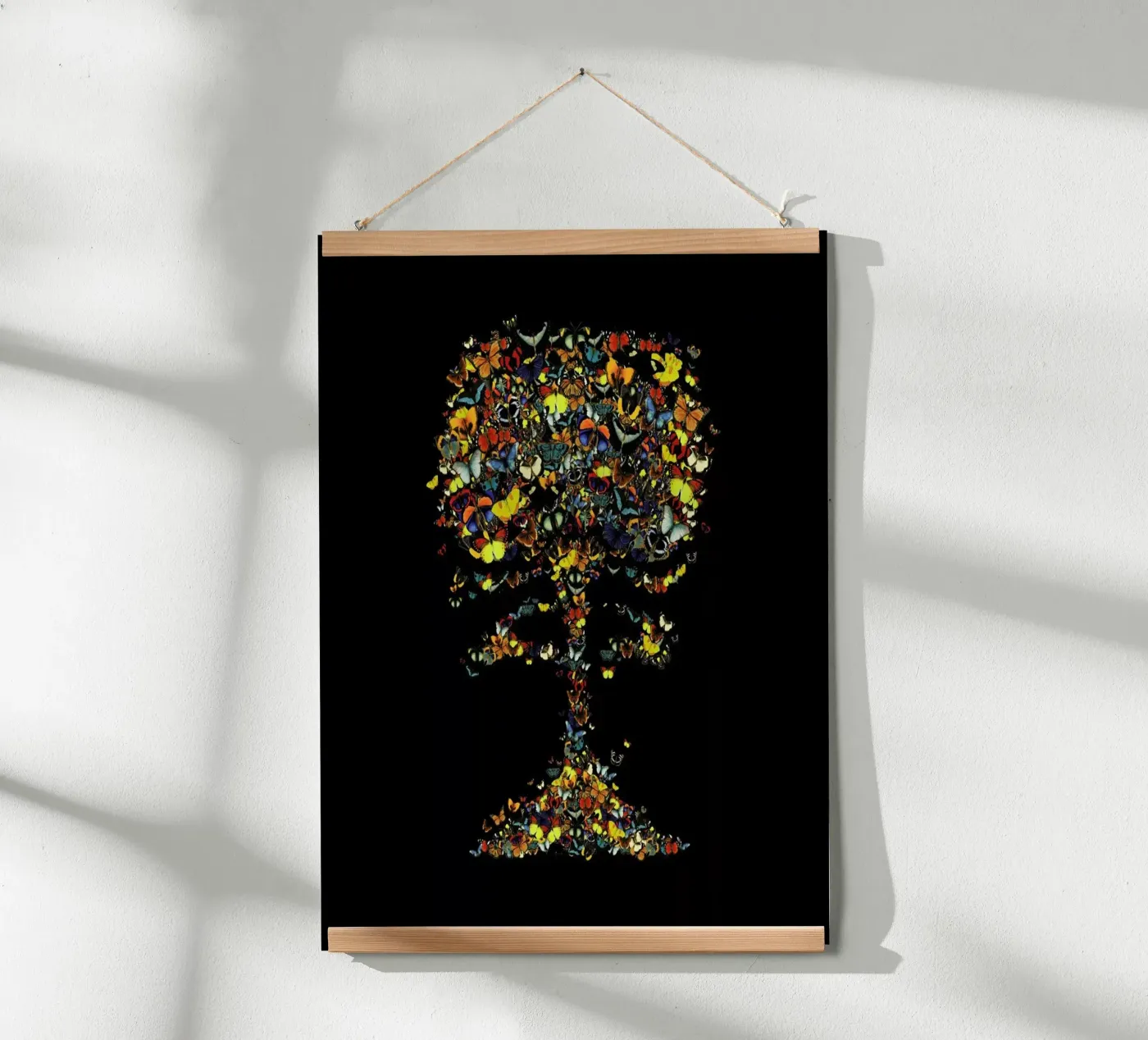 Atomic Butterfly poster da Tobe Fonseca