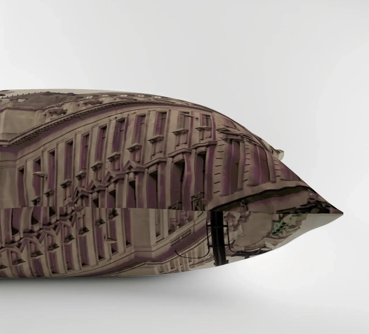 Regent St Square cuscino da Keri Bevan