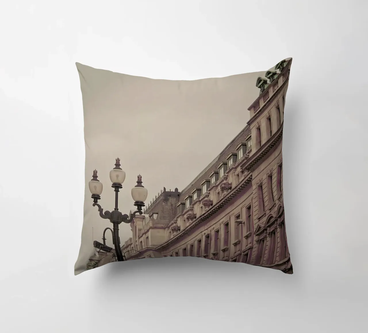 Regent St Square cuscino da Keri Bevan