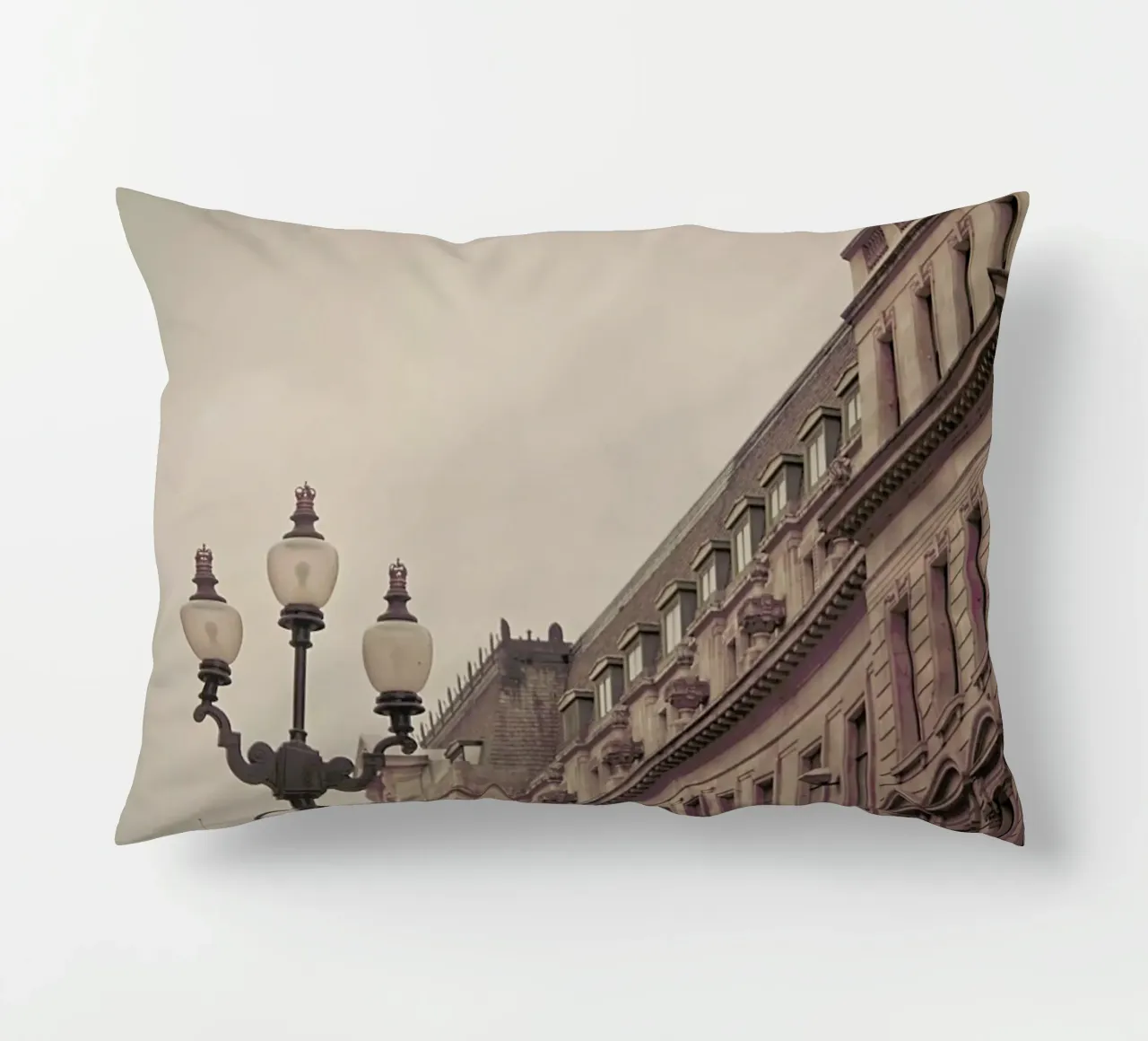 Regent St Square cuscino da Keri Bevan