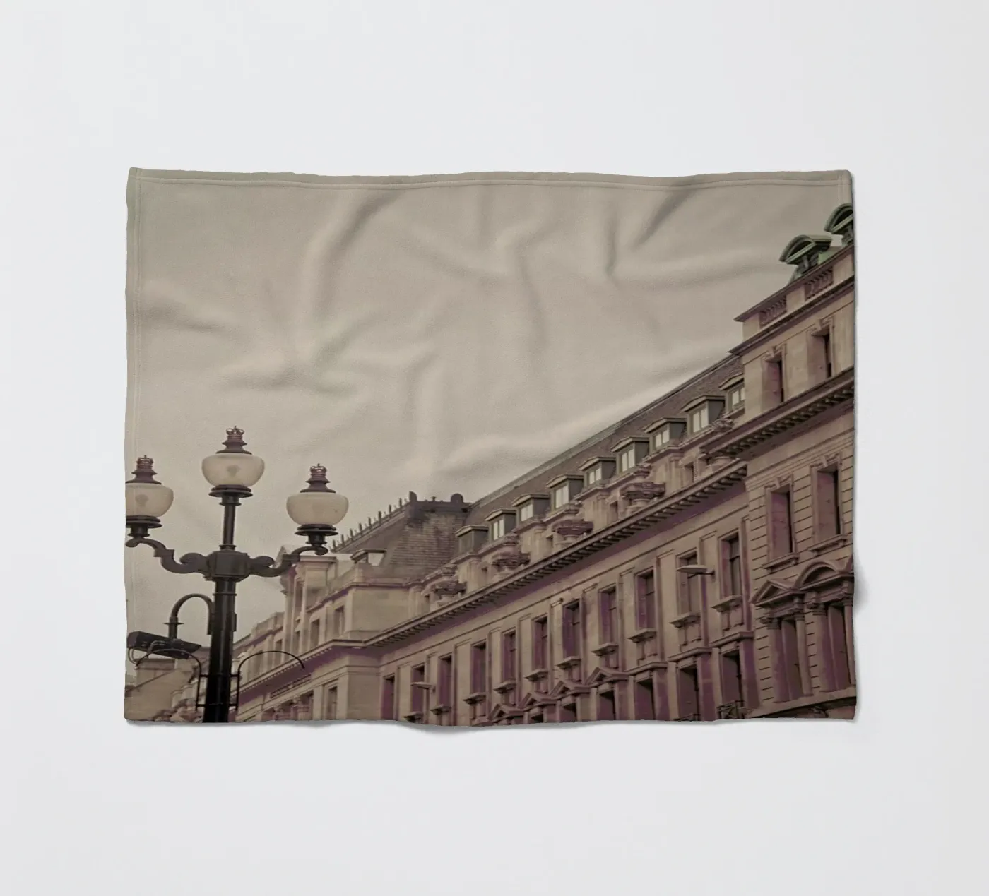 Regent St Square fleecedeken van Keri Bevan