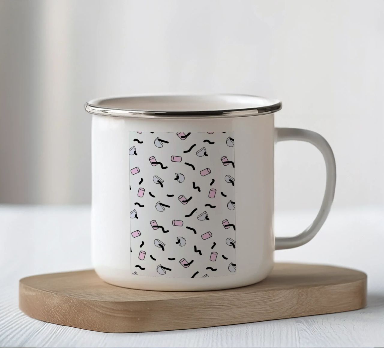 Waow tazza in smalto da Hanna Kastl-Lungberg
