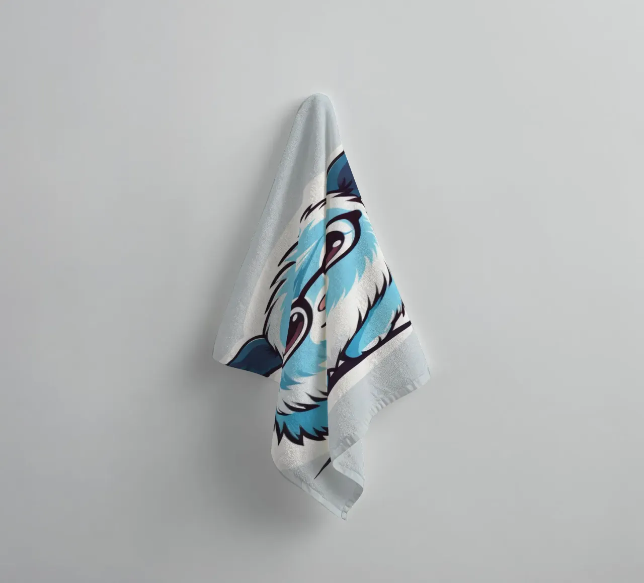 Simpática criatura peluda azul con gafas en un divertido gráfico toalla de baño de DesignDoodle