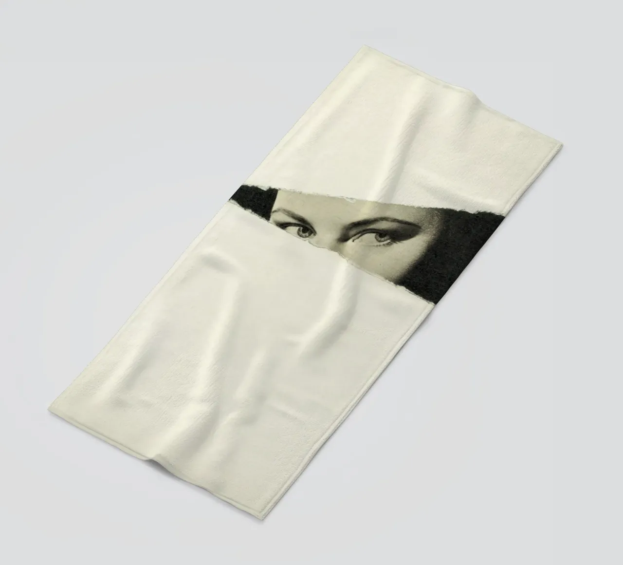 Hideaway strandhanddoek van Cassia Beck Collage