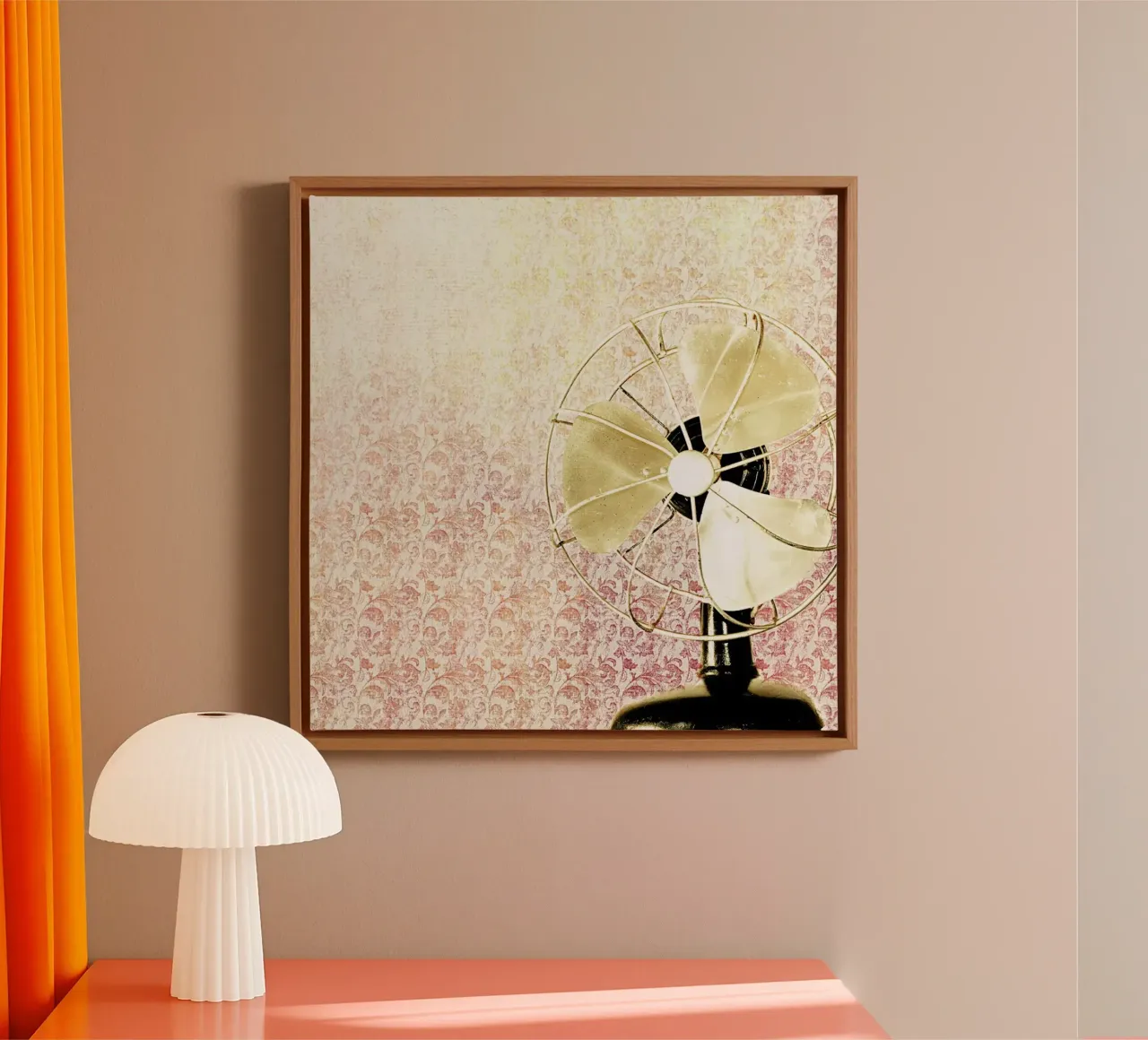 Retro Fan tela con Cornice a cassetta da Keri Bevan