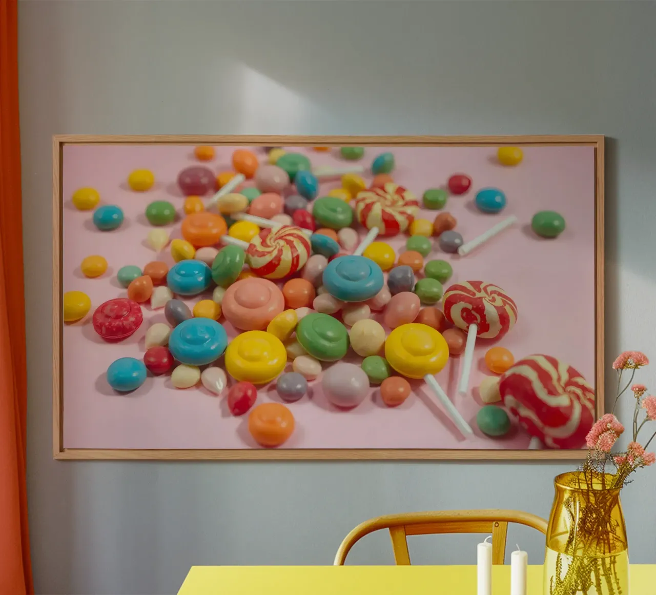 Assortimento di caramelle colorate sparse alluminio dibond da DesignDoodle