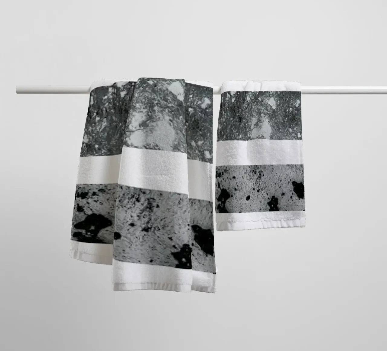 Bars Handtuch von Bryon S. White