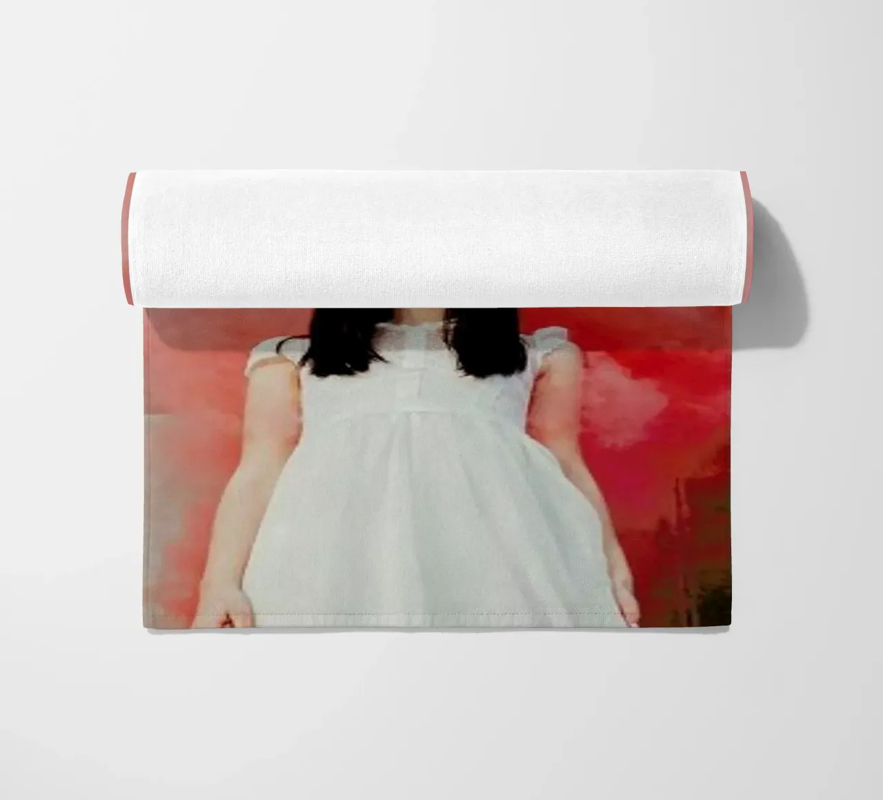 Red Smoke telo mare da Jovana Rikalo