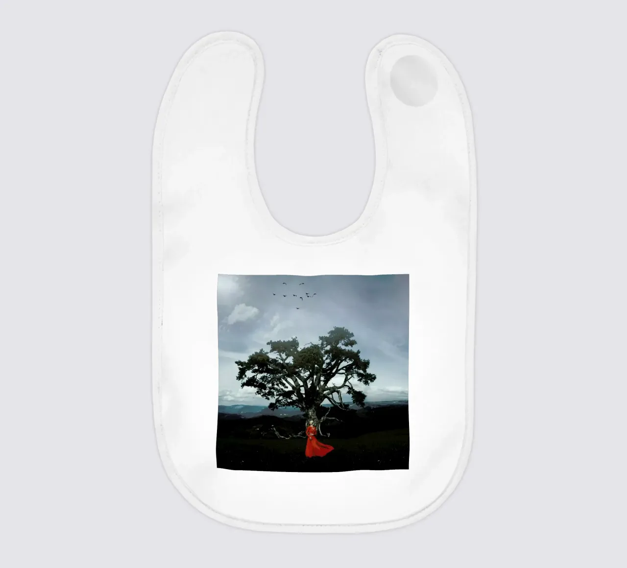 Connection Between Sky And Earth bavaglino da Jovana Rikalo