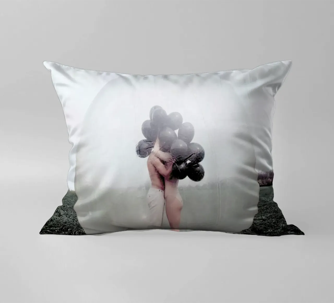 So Close But Yet So Far cuscino da Jovana Rikalo