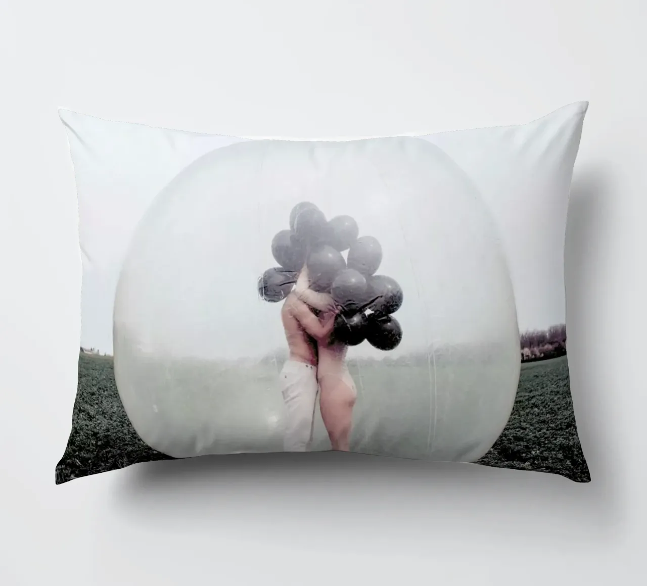 So Close But Yet So Far cuscino da Jovana Rikalo